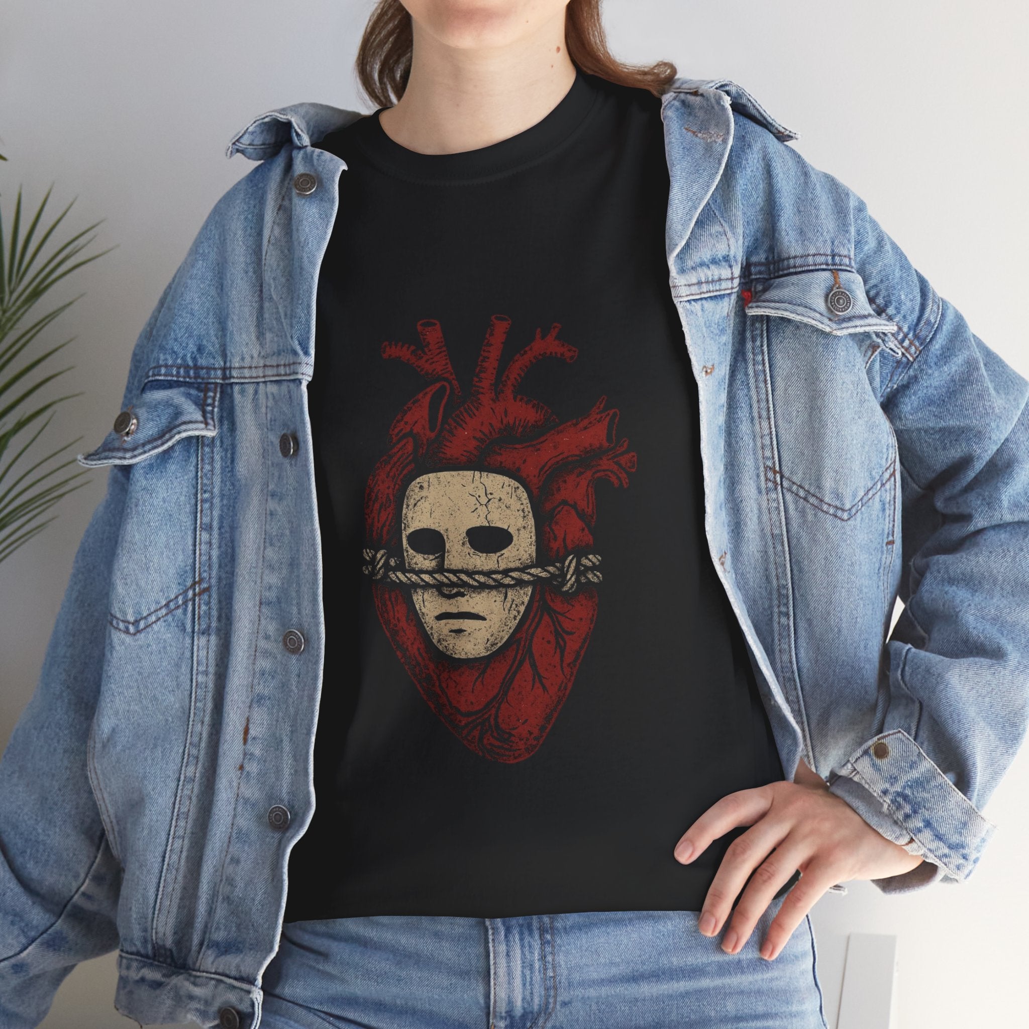 Gothic Heart Skull Tee - Unisex Heavy Cotton T-Shirt